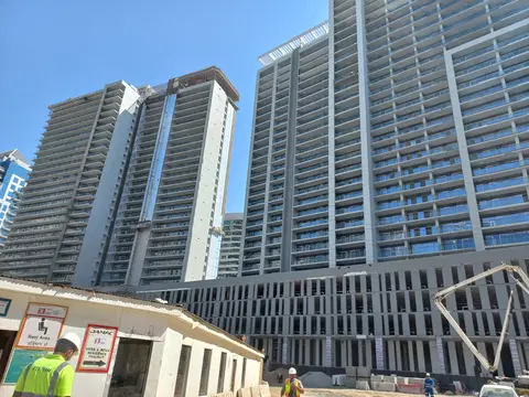 Ход строительства Reva by Damac, Business Bay — 20 октября 2021, готовность 83.35%, снимок 1 из 10
