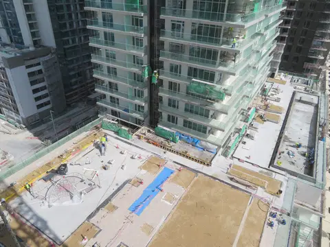 Ход строительства Sunrise Bay, Emaar Beachfront — 18 февраля 2021, готовность 90.01%, снимок 6 из 7