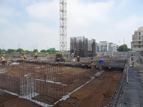 Ход строительства Azizi Greenfield, Meydan Avenue — 10 октября 2021, готовность 17.21%, снимок 3 из 7