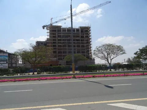 Ход строительства Azizi Greenfield, Meydan Avenue — 29 марта 2023, готовность 40.68%, снимок 2 из 8
