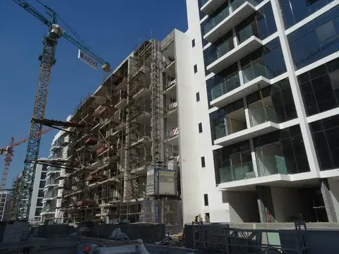 Azizi Riviera 35, Azizi Riviera construction progress — 12 January 2022, 62.17% complete, photo 2 of 8