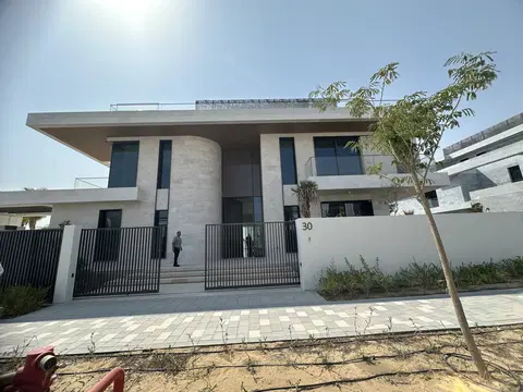 Ход строительства Elysian Mansions, Sports City — 14 августа 2026, готовность 95,02%, снимок 5 из 9