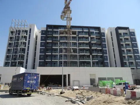 Ход строительства Azizi Riviera 9, Azizi Riviera — 14 октября 2021, готовность 80.20%, снимок 1 из 7