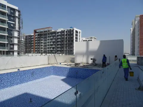 Ход строительства Azizi Riviera 9, Azizi Riviera — 7 апреля 2022, готовность 84.82%, снимок 9 из 11
