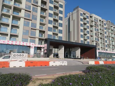 Ход строительства Lawnz, Dubai International City — 12 января 2022, готовность 95.26%, снимок 18 из 19