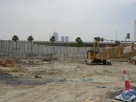 Ход строительства Fawad Azizi Residence, Healthcare City Phase 2 — 4 октября 2021, готовность 3.92%, снимок 2 из 3