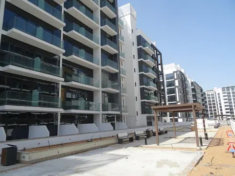 Ход строительства Azizi Riviera 28, Azizi Riviera — 12 сентября 2023, готовность 100,00%, снимок 16 из 19