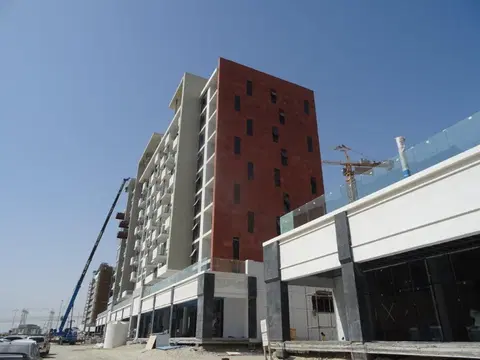 Azizi Riviera 24, Azizi Riviera construction progress — 19 April 2022, 76.96% complete, photo 6 of 9
