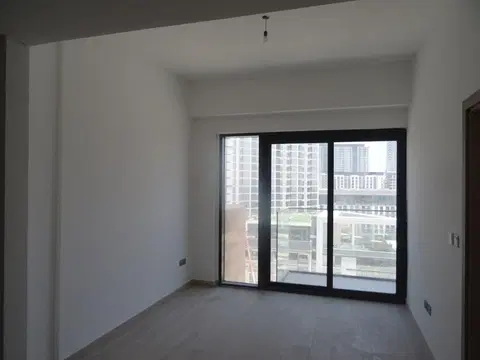 Azizi Riviera 39, Azizi Riviera construction progress — 10 May 2023, 90.03% complete, photo 5 of 9