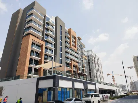 Ход строительства Azizi Riviera 39, Azizi Riviera — 4 марта 2024, готовность 100,00%, снимок 7 из 9