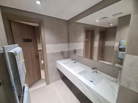Azizi Riviera 40, Azizi Riviera construction progress — 16 May 2024, 100.00% complete, photo 1 of 8