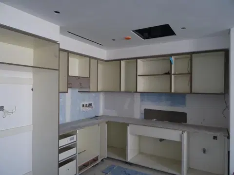 Ход строительства Grand Bleu Tower, Emaar Beachfront — 1 августа 2023, готовность 82.32%, снимок 10 из 11