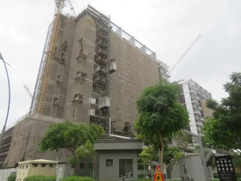 Wilton Park Residences, Sobha Hartland construction progress — 13 April 2023, 80.23% complete, photo 2 of 11