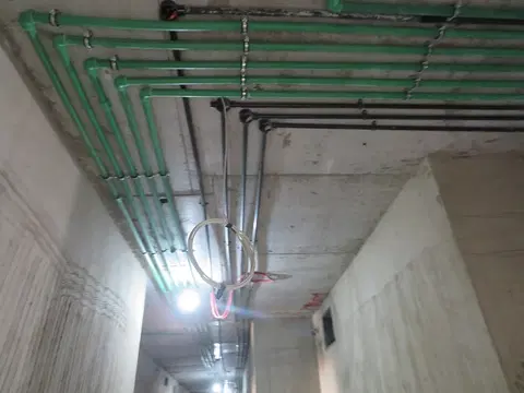 Blue Wave, DubaiLand Residence Complex construction progress — 7 April 2022, 56.48% complete, photo 8 of 8