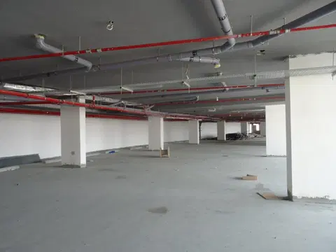 Ход строительства Binghatti Avenue, Healthcare City Phase 2 — 24 октября 2021, готовность 75,01%, снимок 10 из 12