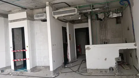 Aykon City 3, Business Bay construction progress — 12 April 2026, 31.35% complete, photo 1 of 10