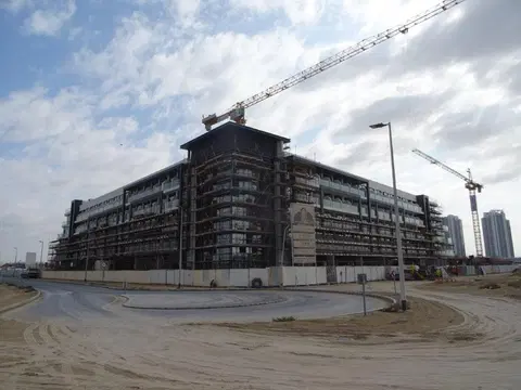 Samana Golf Avenue, Studio City construction progress — 25 January 2023, 80.08% complete, photo 2 of 10