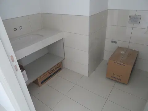 Ход строительства Beach Isle @ Emaar Beachfront, Emaar Beachfront — 8 сентября 2022, готовность 72.24%, снимок 1 из 4