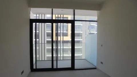 Ход строительства Azizi Riviera 25, Azizi Riviera — 17 октября 2023, готовность 100,00%, снимок 5 из 17