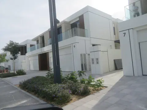 Mohammed Bin Rashid Al Maktoum City District One Phase III A Villas, Meydan One construction progress — 6 February 2024, 100.00% complete, photo 2 of 12