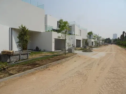 Chorisia 1 Villas, Al Barari construction progress — 6 October 2022, 83.04% complete, photo 3 of 12