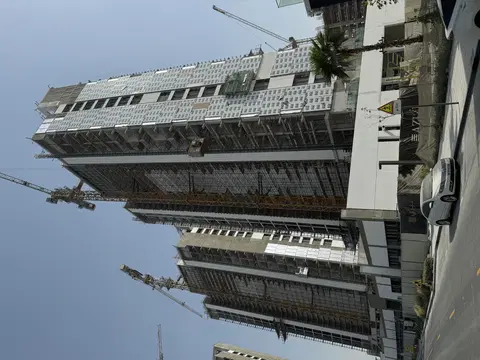 Ход строительства Azizi Riviera Beachfront, Meydan — 19 августа 2025, готовность 69.85%, снимок 9 из 9