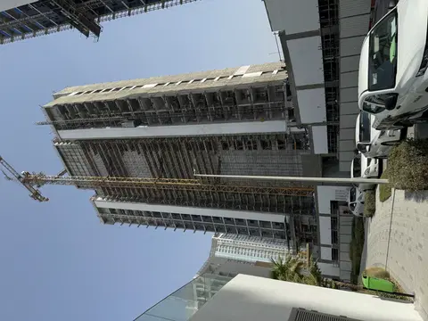 Ход строительства Azizi Riviera Beachfront, Meydan — 19 августа 2025, готовность 69.85%, снимок 6 из 9