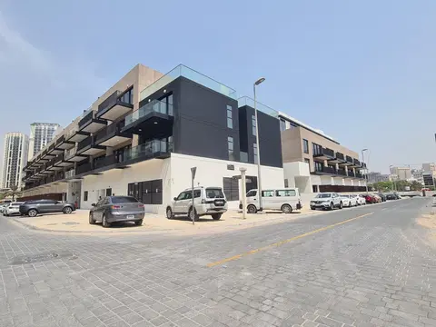 Oakley Square Residences, JVC District 11 construction progress — 8 July 2024, 100.00% complete, photo 9 of 11