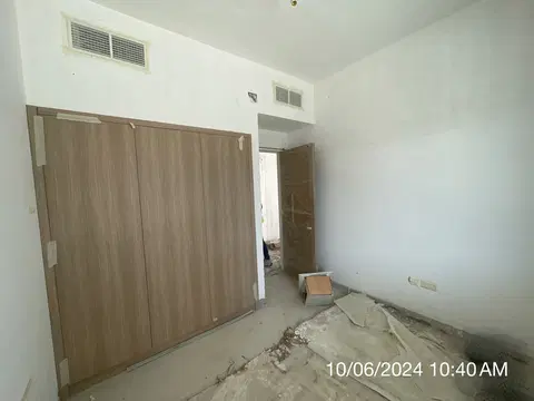 The Pulse Beachfront 2, Quick Market Dubai South construction progress — 10 June 2024, 72.20% complete, photo 1 of 16
