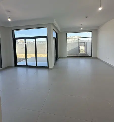 Ход строительства The Pulse Beachfront 2, Quick Market Dubai South — 4 марта 2025, готовность 100,00%, снимок 8 из 10