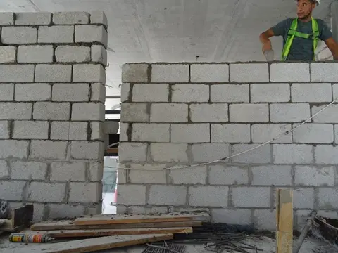 Bulgari Ocean Mansions, Bulgari Ocean Mansions construction progress — 2 August 2023, 24.87% complete, photo 3 of 12