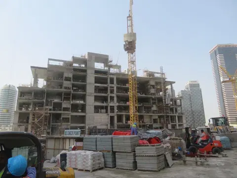 Ход строительства Peninsula Five, Peninsula — 24 августа 2023, готовность 28.69%, снимок 4 из 18