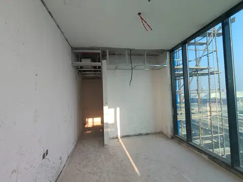 Samana Waves, Jumeirah Village Circle construction progress — 20 November 2025, 73.01% complete, photo 8 of 12