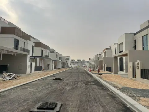 Ход строительства Arabian Ranches Lll - Elie Saab Ll, Arabian Ranches 3 — 26 сентября 2024, готовность 71.25%, снимок 3 из 6