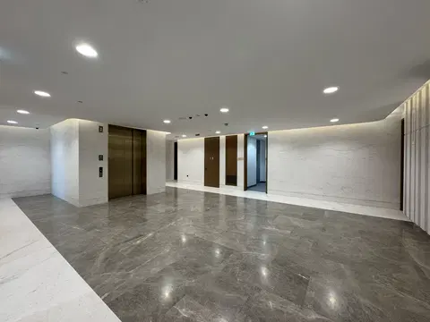 Ход строительства Six Senses Residences The Palm, Dubai, The Palm Crescent — 5 мая 2026, готовность 97,86%, снимок 5 из 5