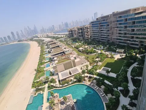 Six Senses Residences The Palm, Dubai, The Palm Crescent construction progress — 1 September 2026, 100.00% complete, photo 13 of 20