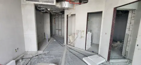 City Center Residences, Downtown Dubai construction progress — 10 September 2026, 72.30% complete, photo 3 of 11
