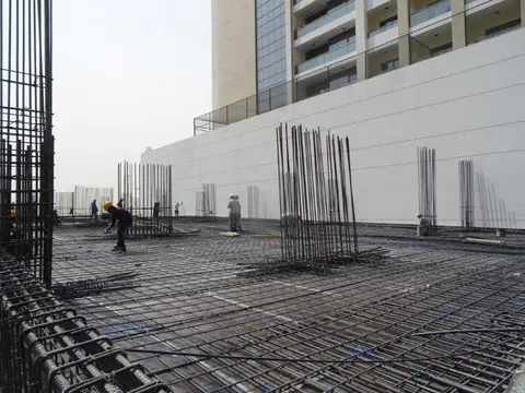 Binghatti Creek, Healthcare City Phase 2 construction progress — 15 April 2022, 15.30% complete, photo 5 of 6
