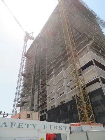 Binghatti Creek, Healthcare City Phase 2 construction progress — 8 September 2022, 48.12% complete, photo 8 of 10