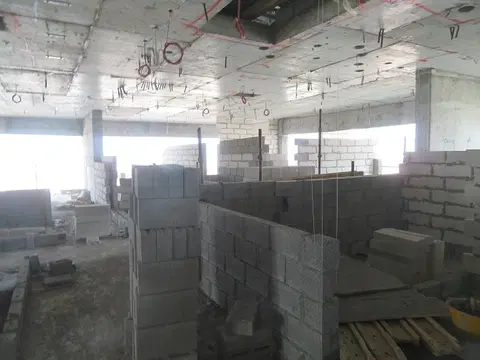 Binghatti Creek, Healthcare City Phase 2 construction progress — 8 September 2022, 48.12% complete, photo 7 of 10