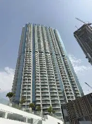 Ход строительства Peninsula Three, Peninsula — 21 августа 2025, готовность 93.06%, снимок 1 из 7