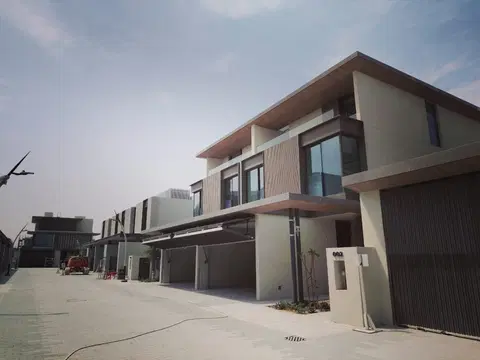 Ход строительства Nad Al Sheba Gardens Phase 2, Nad Al Sheba 1 — 16 сентября 2025, готовность 98.75%, снимок 5 из 7