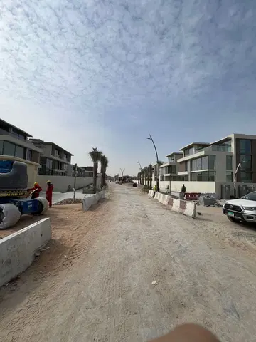 Ход строительства Nad Al Sheba Gardens Phase 2, Nad Al Sheba 1 — 16 сентября 2025, готовность 98.75%, снимок 1 из 7