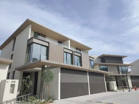 Ход строительства Nad Al Sheba Gardens Phase 2, Nad Al Sheba 1 — 8 декабря 2025, готовность 100.00%, снимок 3 из 14