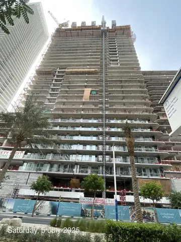 Address Residences The Bay, Emaar Beachfront construction progress — 10 July 2025, 39.31% complete, photo 4 of 7