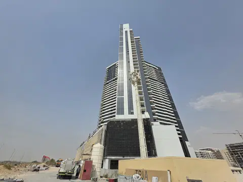 Ход строительства Tria by Deyaar, Dubai Silicon Oasis — 3 августа 2026, готовность 93,37%, снимок 3 из 8