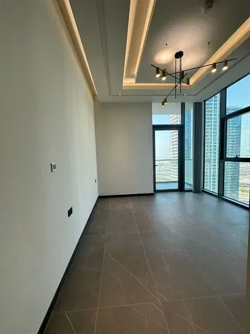 Ход строительства MBL Royal, Jumeirah Lakes Towers — 30 октября 2024, готовность 100.00%, снимок 2 из 11