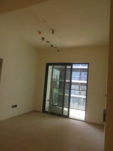 Ход строительства Binghatti Heights, JVC District 10 — 9 января 2024, готовность 100,00%, снимок 13 из 16