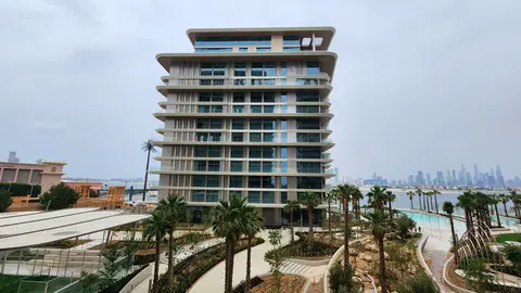 Serenia Residences, The Palm Crescent construction progress — 31 March 2026, 98.04% complete, photo 7 of 12