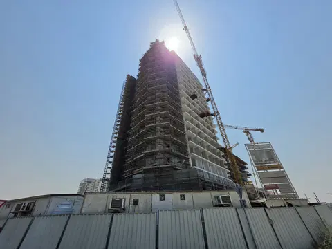 Ход строительства Ag Square, DubaiLand Residence Complex — 17 сентября 2026, готовность 68,80%, снимок 3 из 10